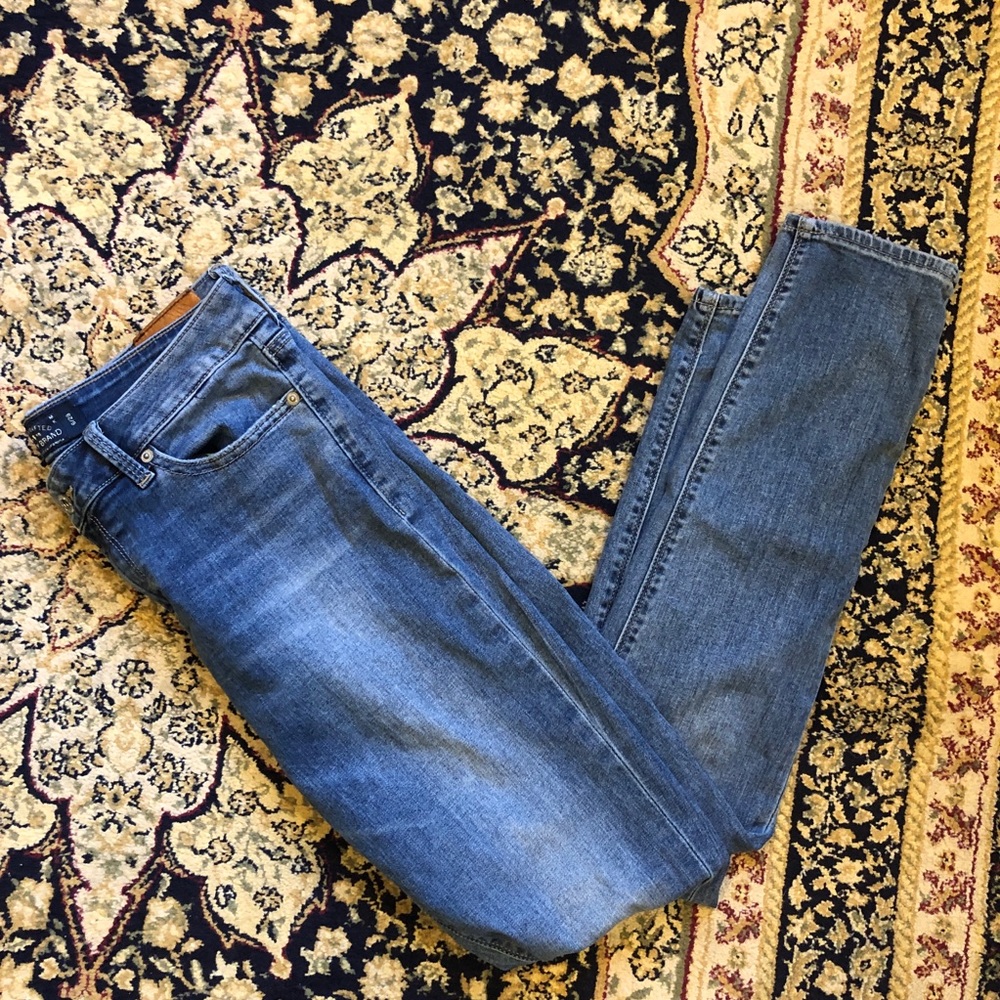 EUC Lucky Brand Lolita Skinny